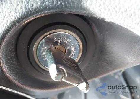 2004 Nissan Maxima 3.5 Se z USA, uszkodzony, nr VIN 1N4BA41E44C847427